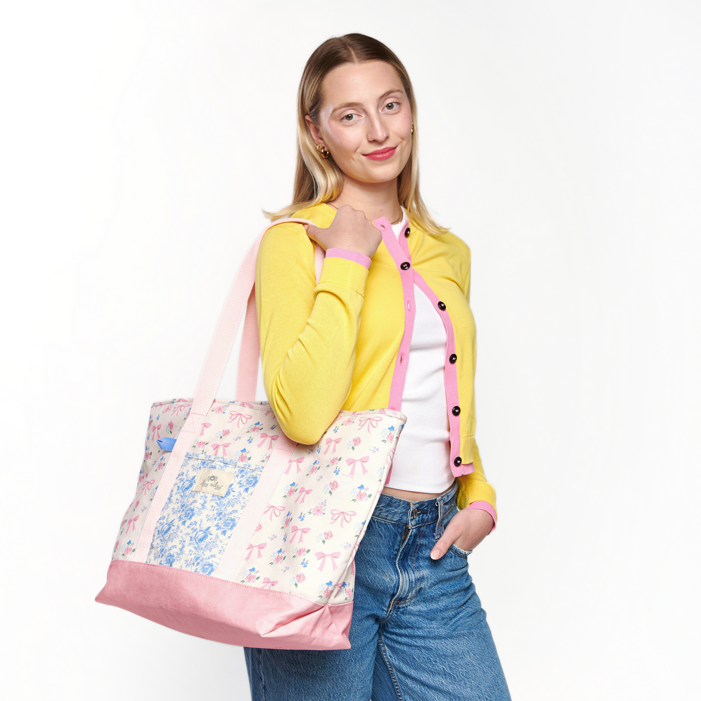 Itzy Explorer™ Canvas Mom Tote