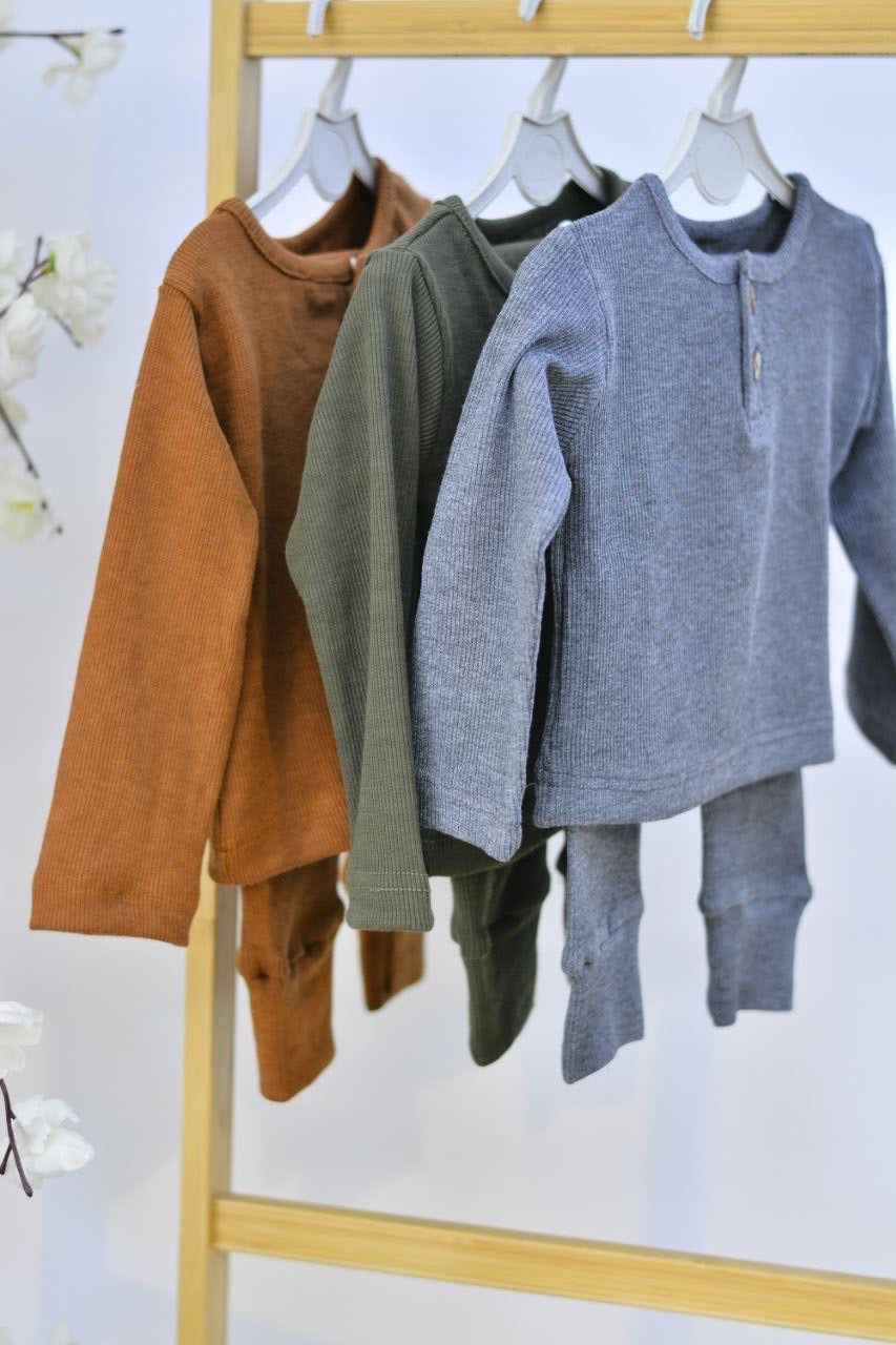 Organic Ribbed Buttoned 2-piece set