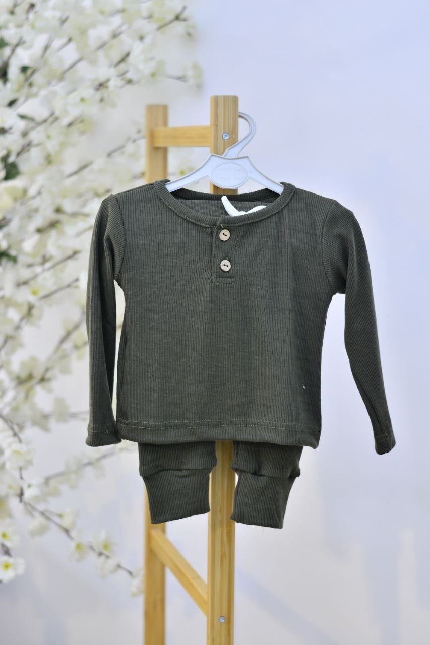Organic Ribbed Buttoned 2-piece set